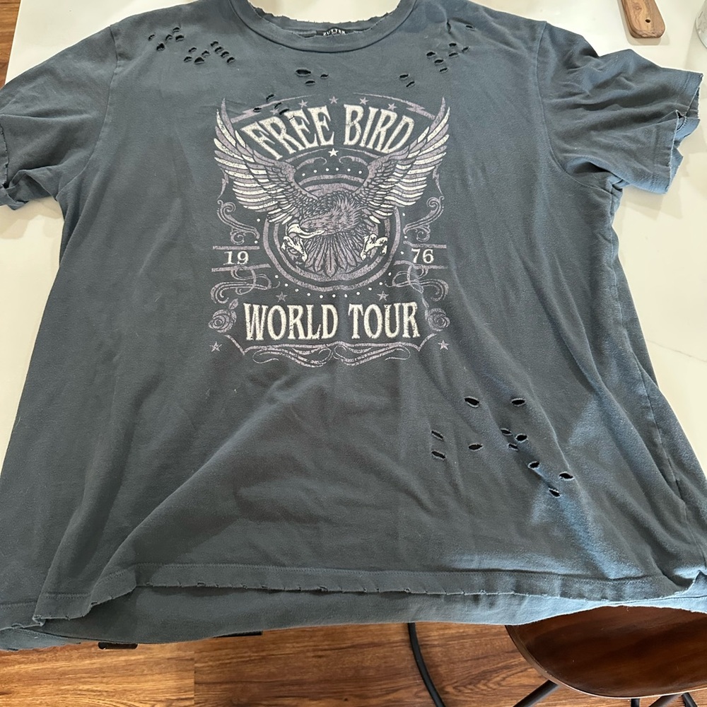 Women's Gray Graphic Tee - Short Sleeve